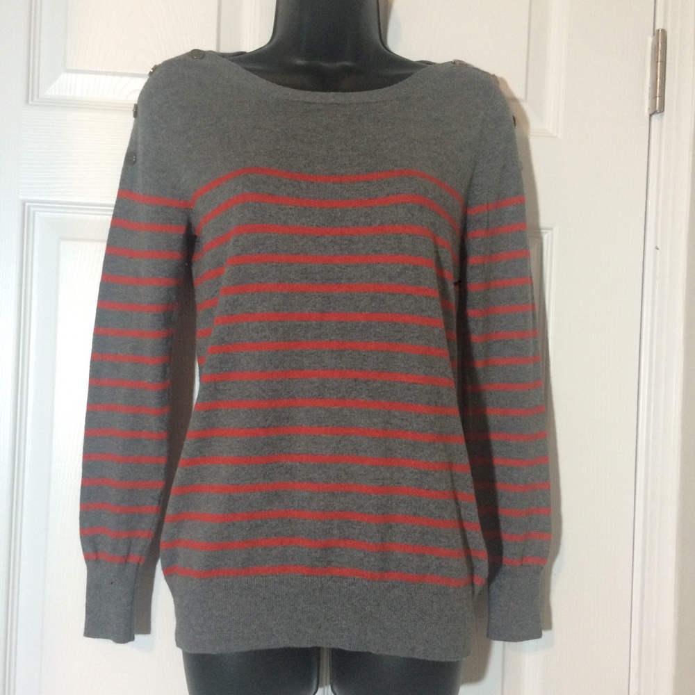 Women’s Banana Republic Sweater